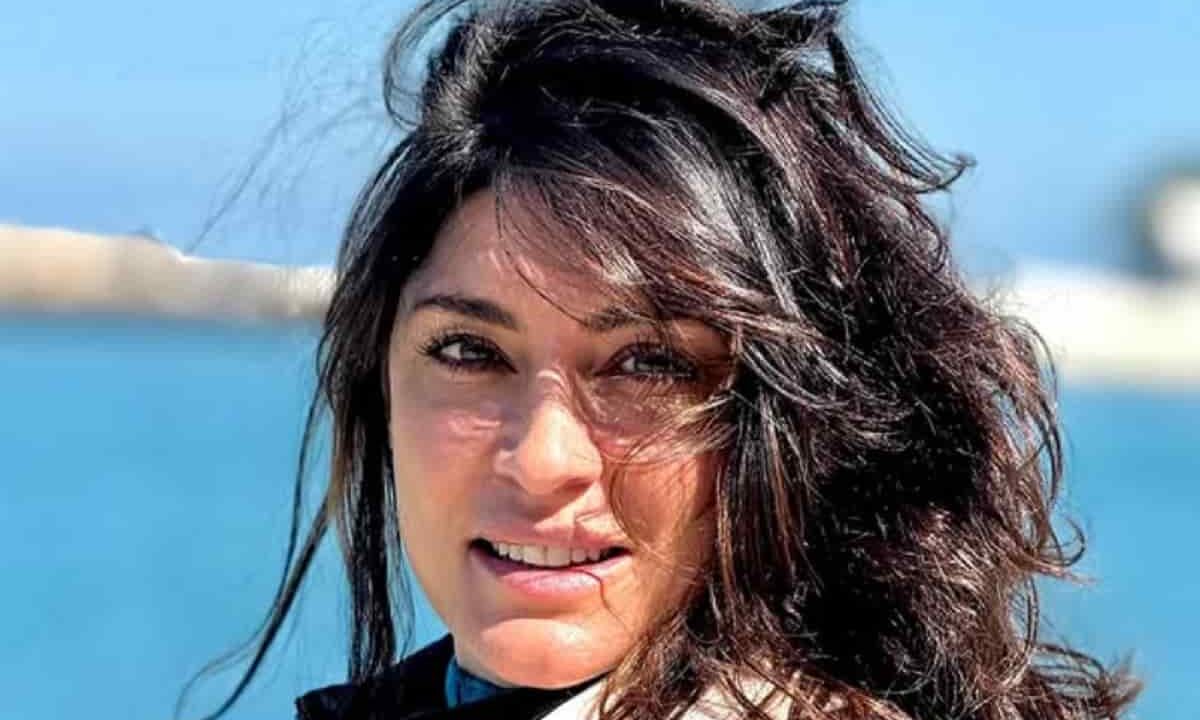 elisa isoardi via rai