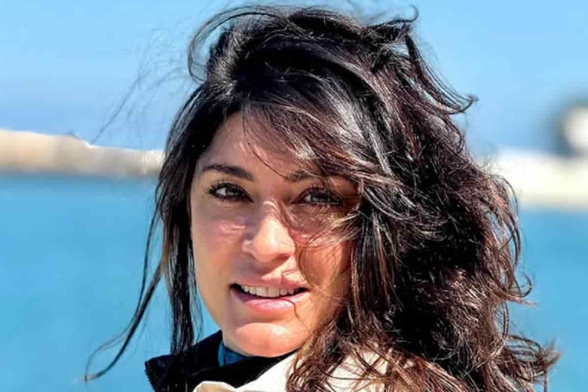 elisa isoardi via rai