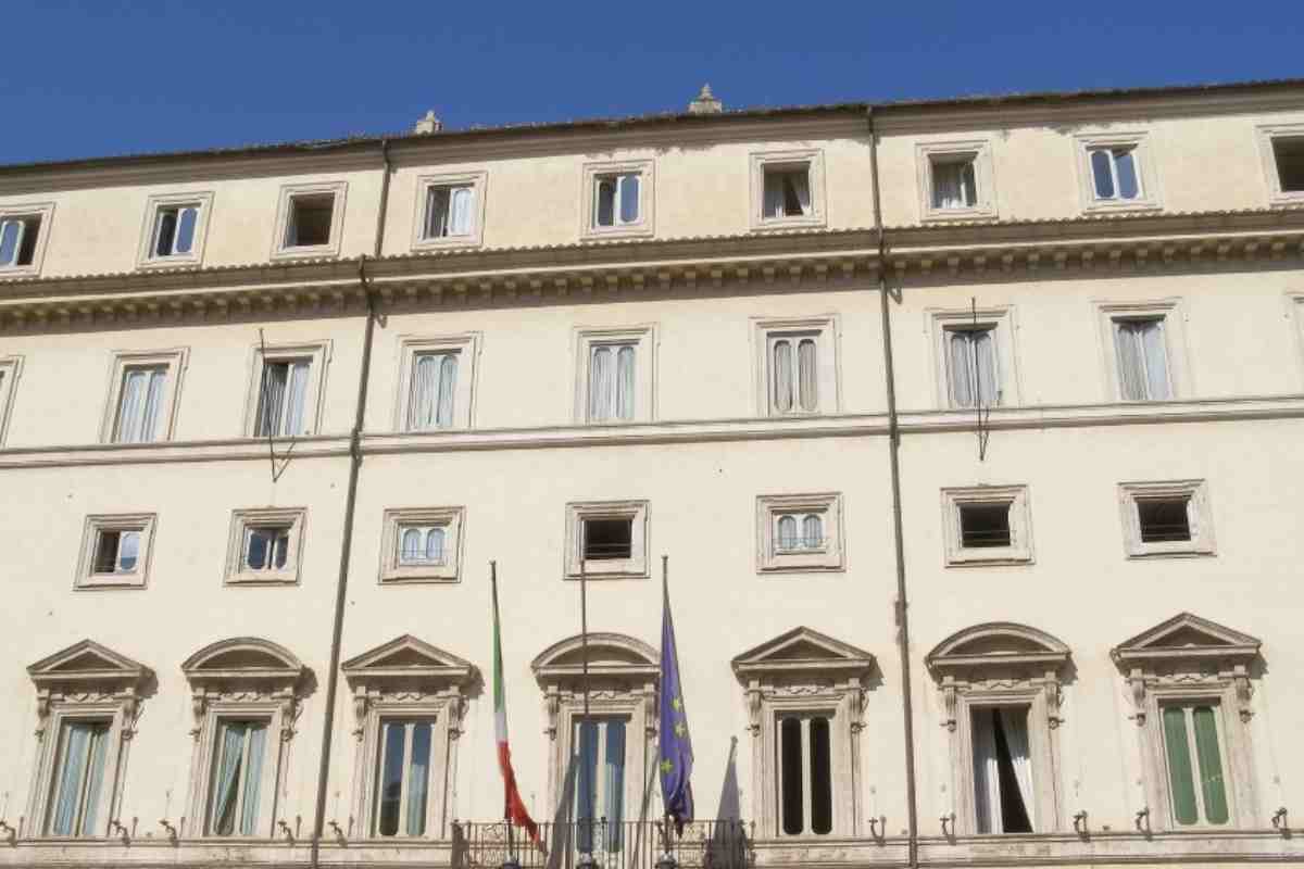 Pacchetto sicurezza, Governo