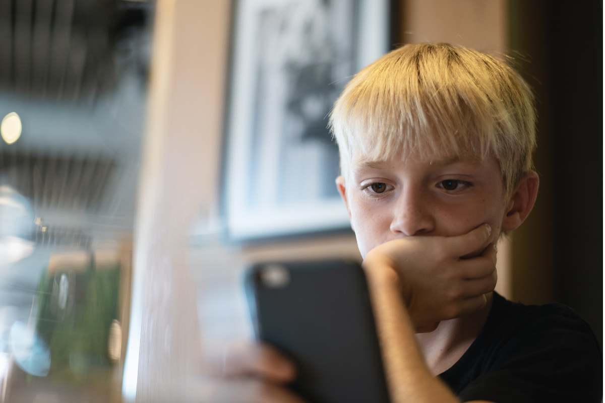 Social e smartphone, anche i più piccoli soffrono di ansia
